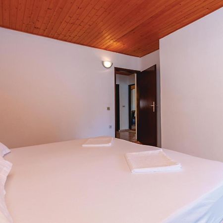 Pet Friendly Apartment In Jadrija With Wifi 외부 사진